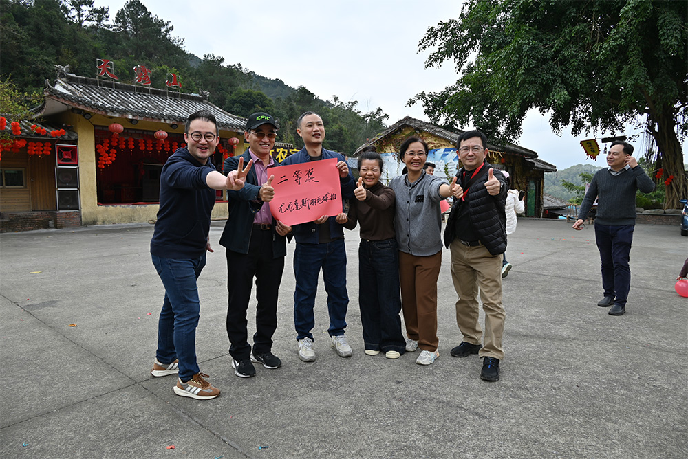 1738812409481983.jpg 6.jpg